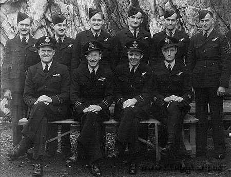 Sunderland crew at Mount Batten, from Phyllis Duke's album.